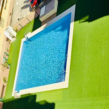 Modern Sea-view Stay, Ferienhaus
