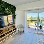 Hébergement de vacances Modern Sea-view Stay,