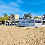 Hébergement de vacances Modern Sea-view Stay, *