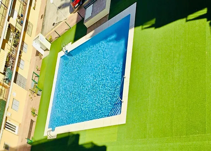 Modern Sea-view Stay, Tatil Evi