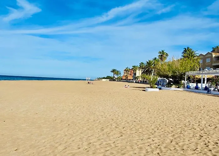 Modern Sea-view Stay, * Denia