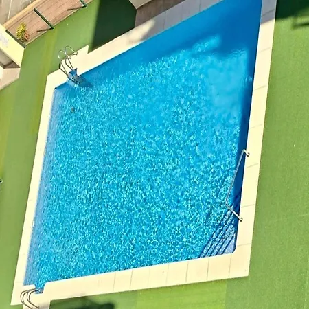 Modern Sea-view Stay, Prázdninový dům Denia