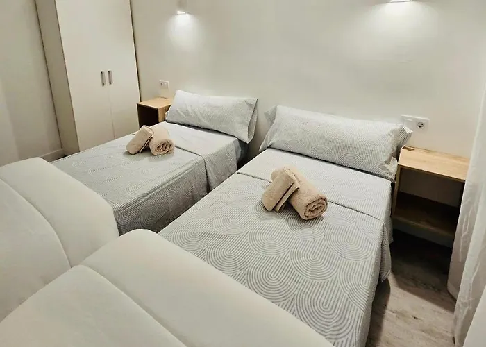 Prázdninový dům Modern Sea-view Stay, *