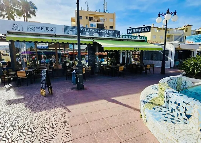 Modern Sea-view Stay, *